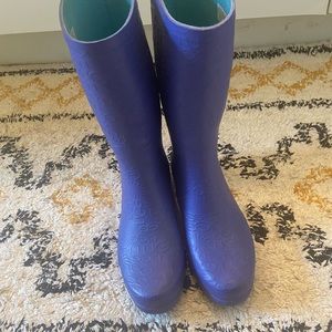 UGG rain boots